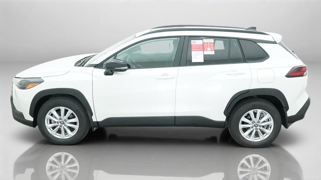 New 2026 Wind Chill Pearl Toyota LE image 2