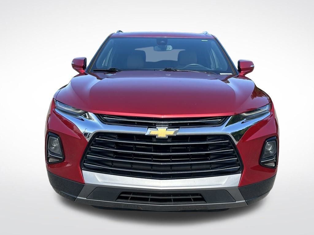 Used 2022 Red Chevrolet Premier image 10