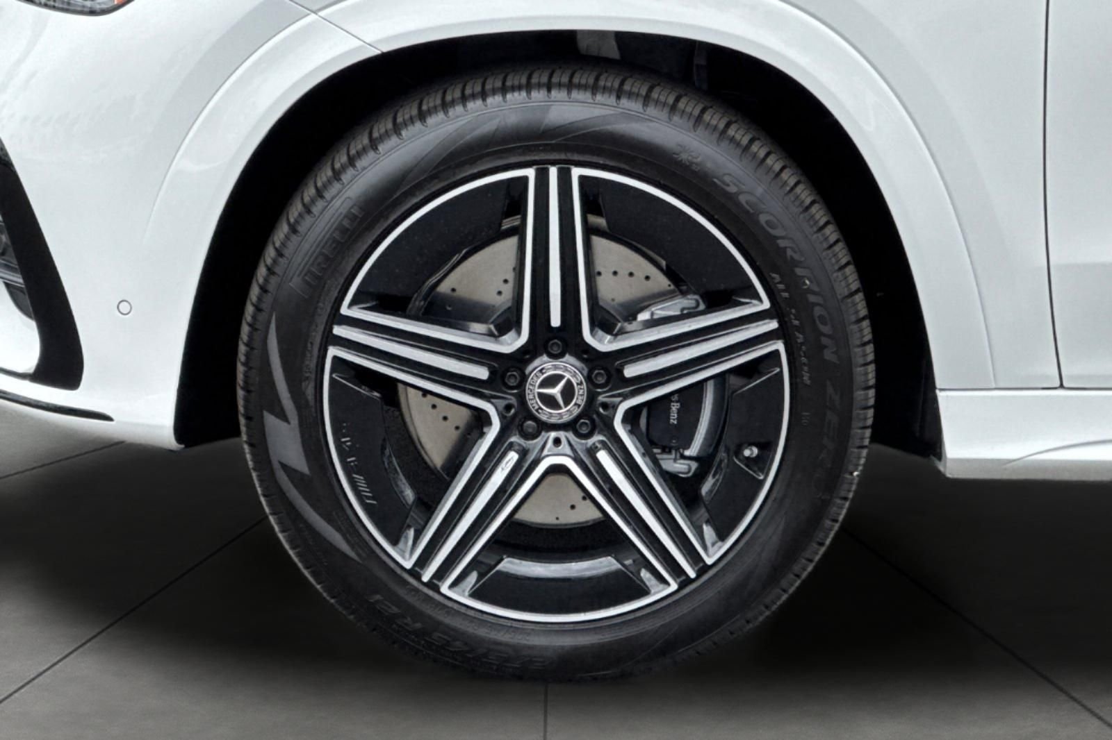 New 2026 Polar White Mercedes-Benz GLE 350 image 3