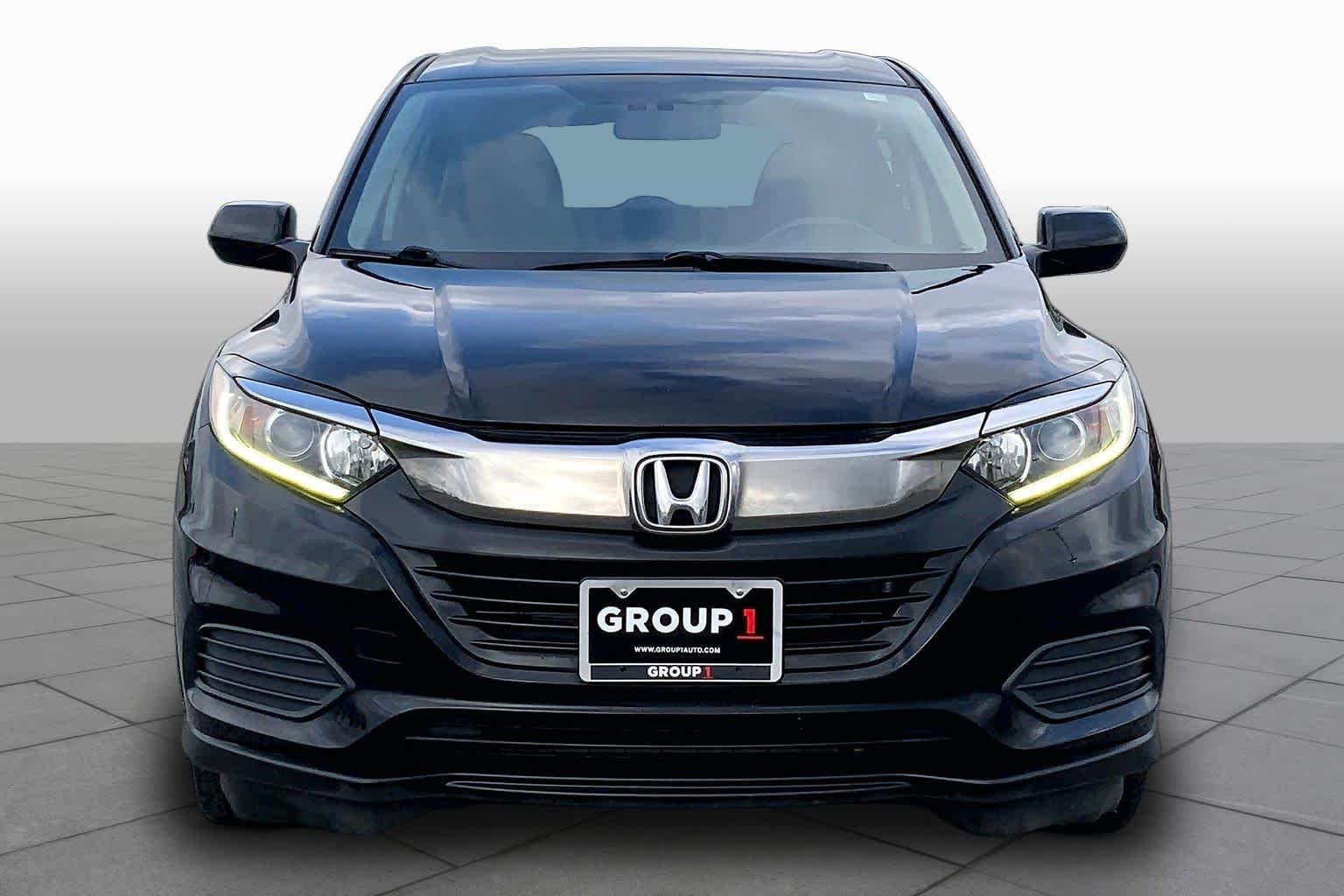 Used 2019 Crystal Black Pearl Honda LX image 4