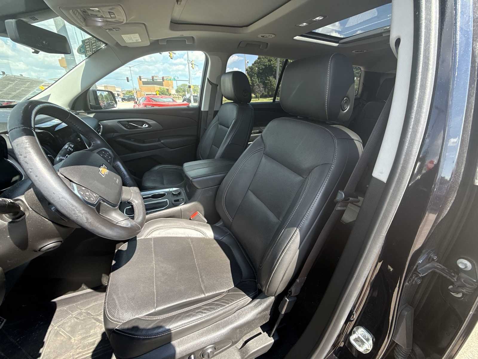 Certified Used 2020 MIDNIGHT BLUE METALLIC Chevrolet Premier image 20