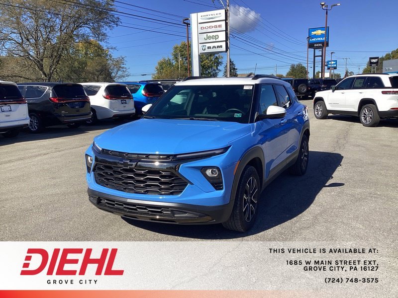 Used 2024 Blue Chevrolet ACTIV image 3