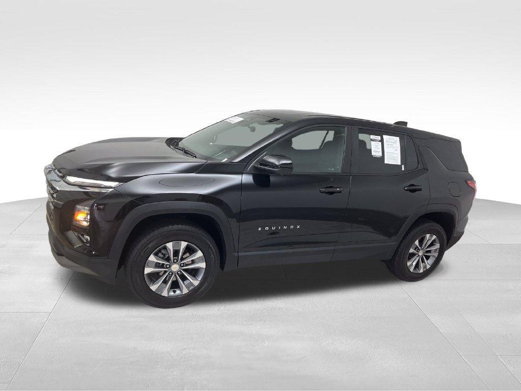 Used 2025 Black Chevrolet LT image 3