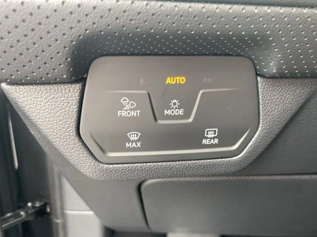 2026 Volkswagen Atlas SE - Photo 33