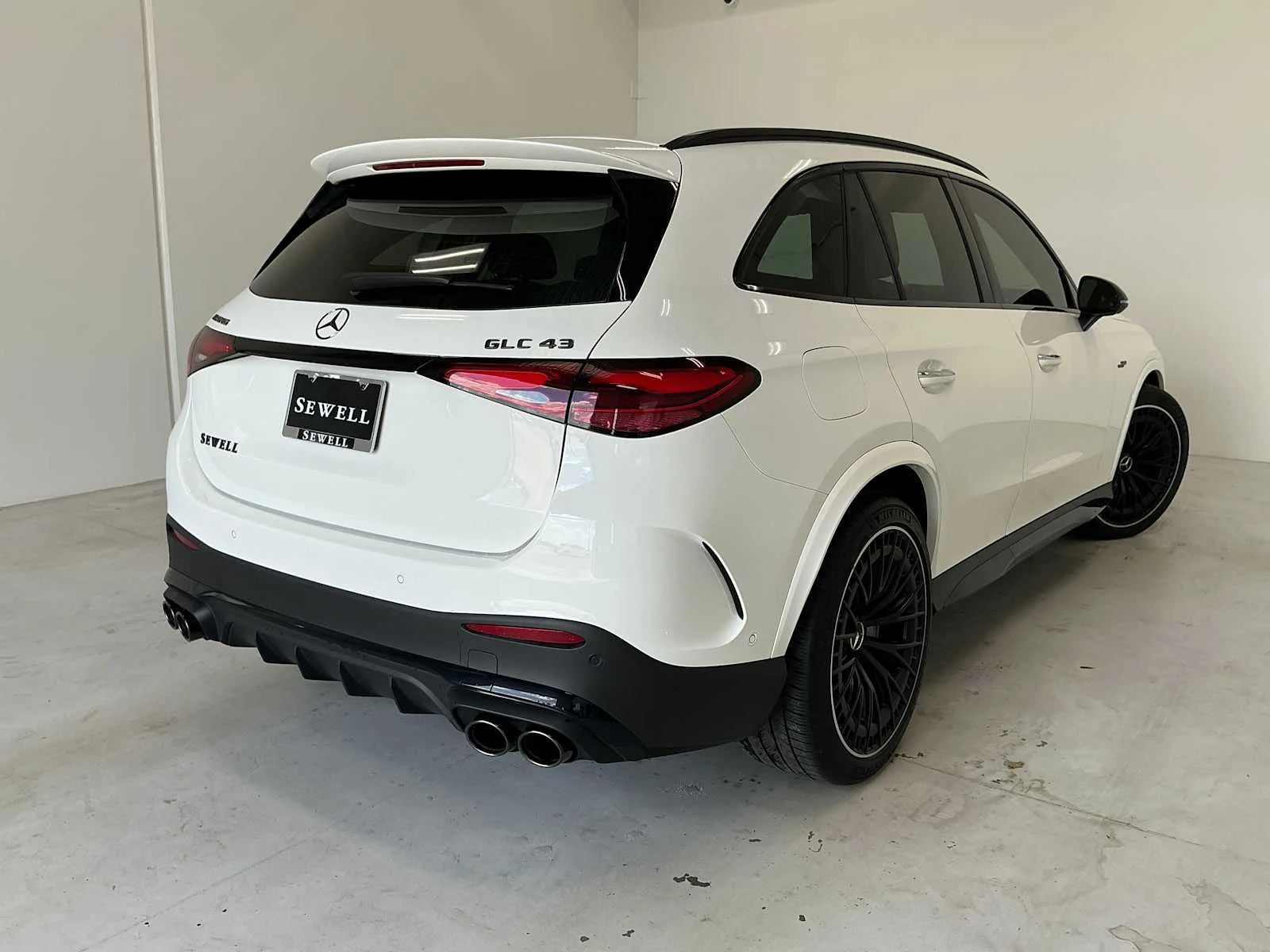 Certified Used 2025 Polar White Mercedes-Benz AMG® GLC 43 image 8