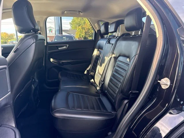 Used 2024 Black Ford SEL image 14