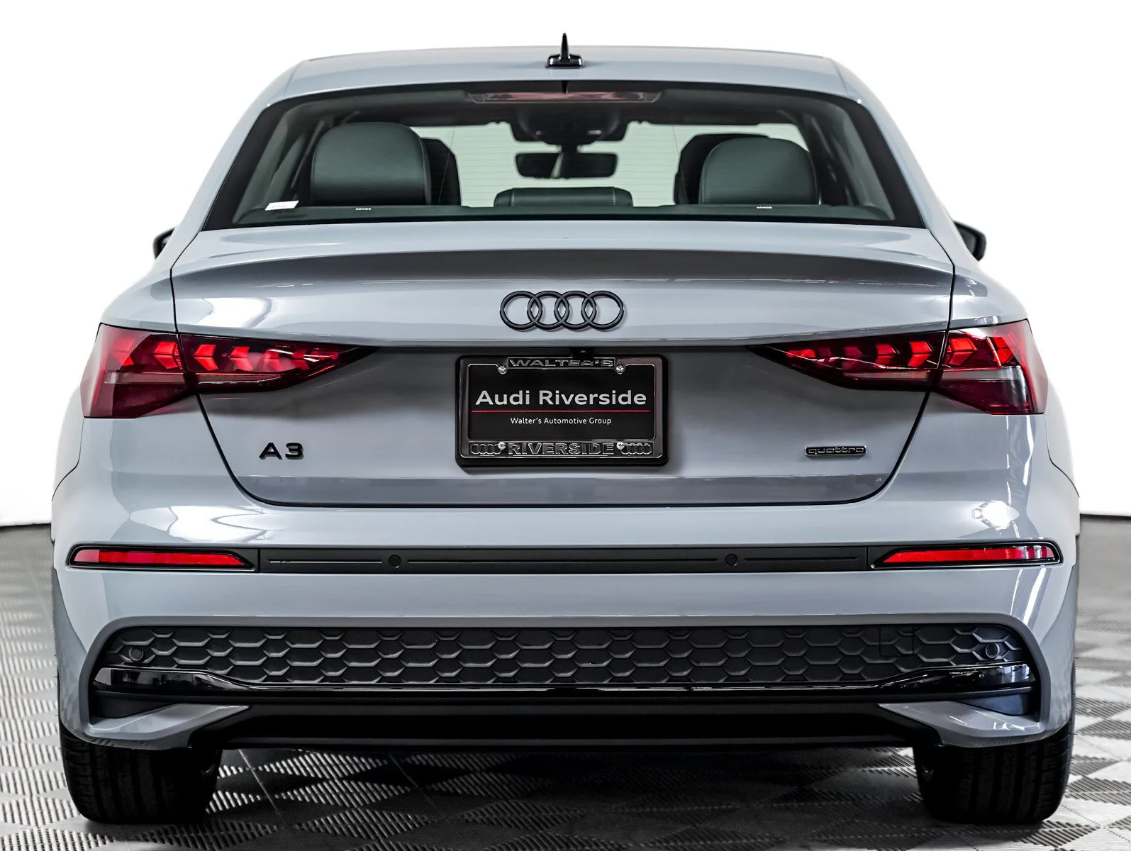 New 2026 Arrow Gray Pearl Effect Audi Premium Plus image 10
