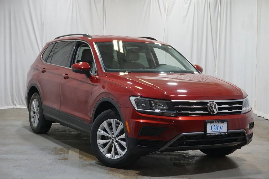 Used 2019 Volkswagen Tiguan SE with VIN 3VV2B7AX3KM027525 for sale in Evanston, IL
