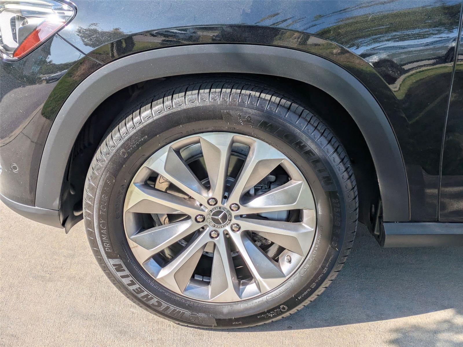 Used 2020 Black MERCEDES-BENZ TRUCK  image 7