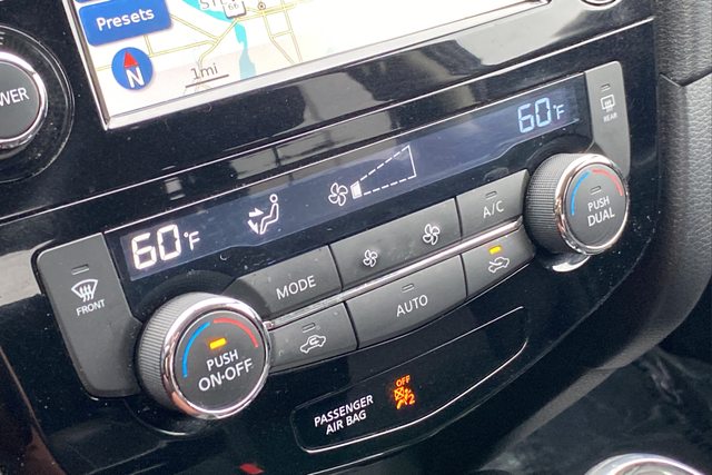 Used 2017 Magnetic Black Nissan SV image 17