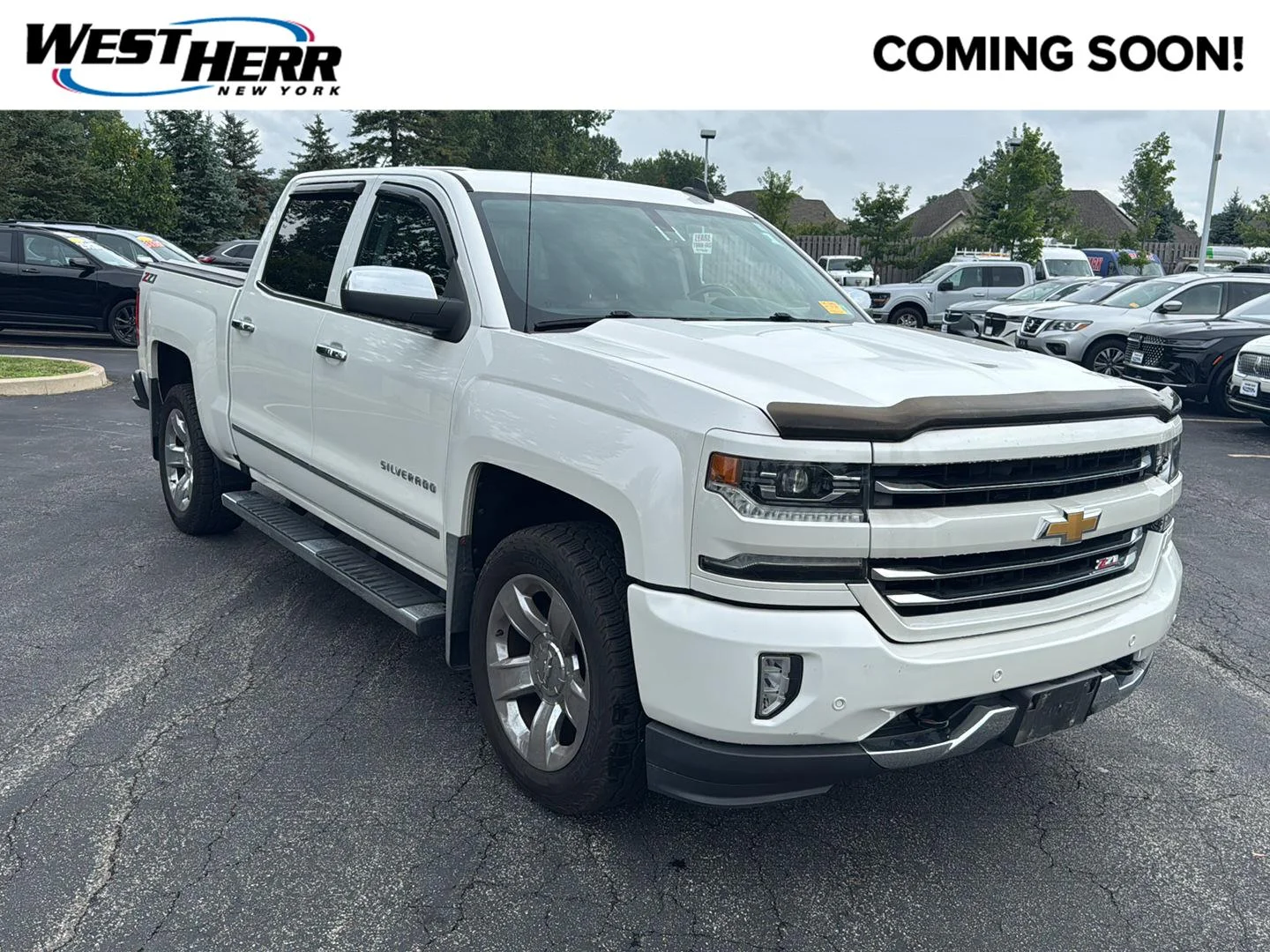 Used 2018 Iridescent Pearl Tricoat Chevrolet LTZ image 1