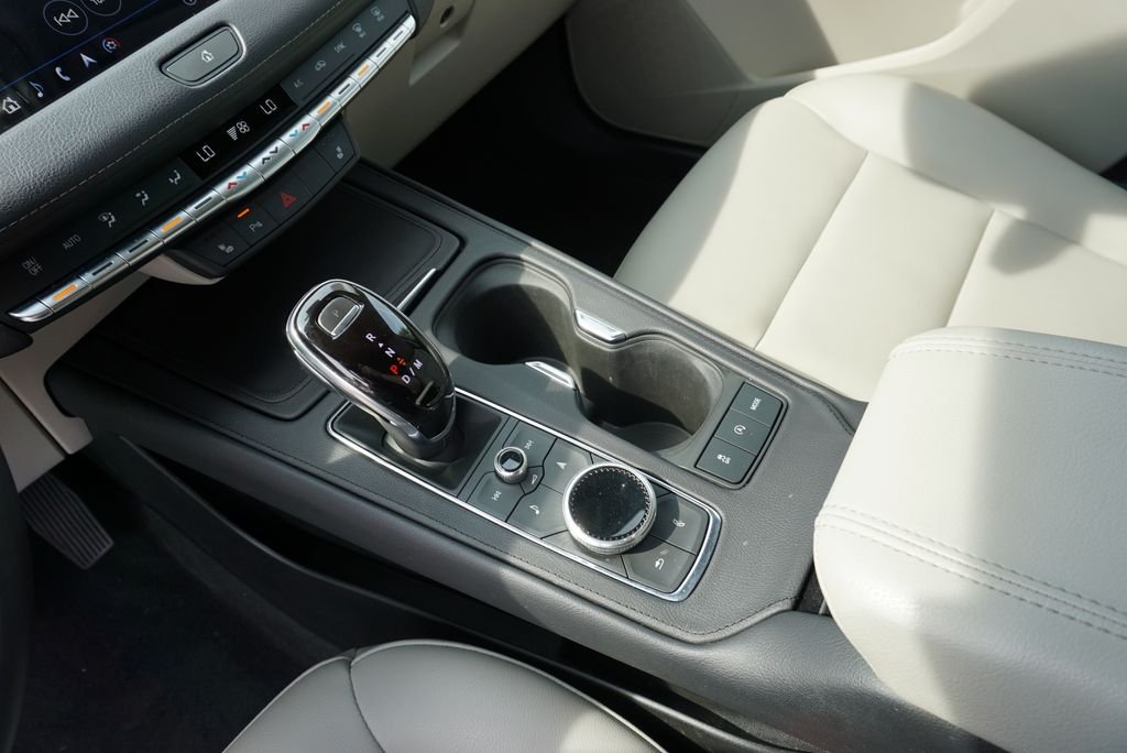 Used 2022 Radiant Silver Metallic Cadillac Luxury image 34