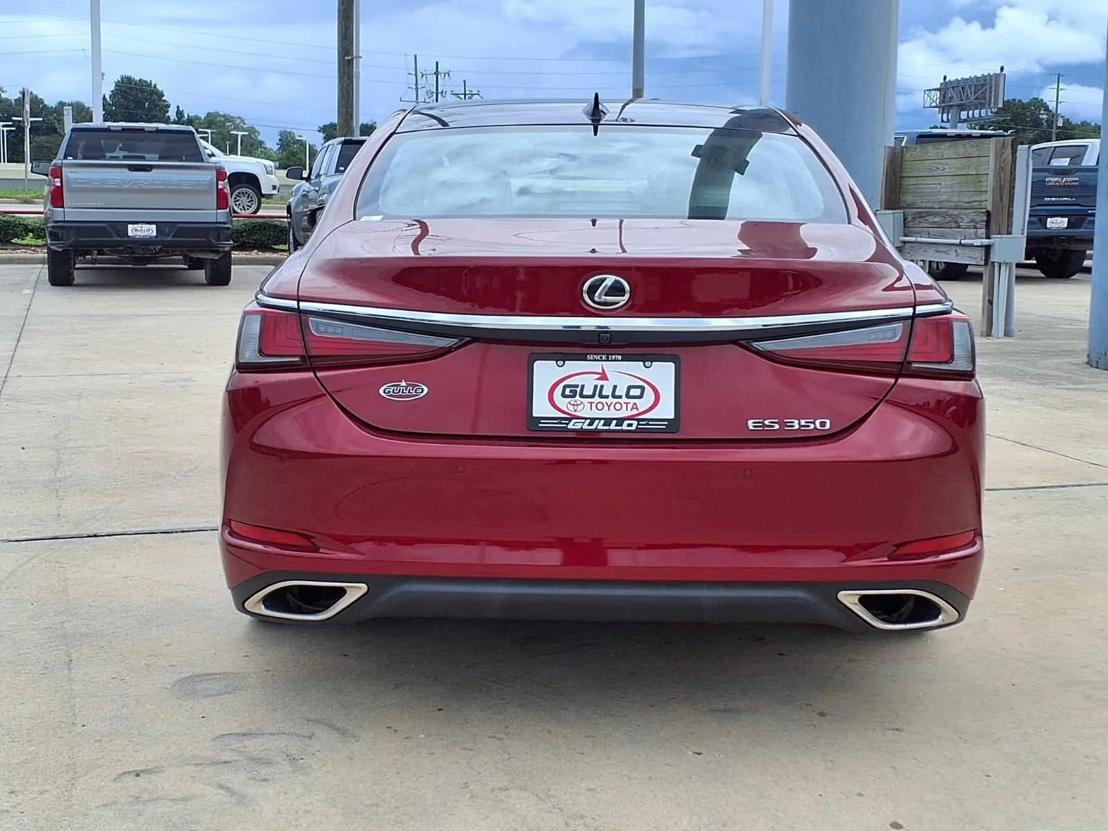 Used 2023 Red Lexus 350 image 7