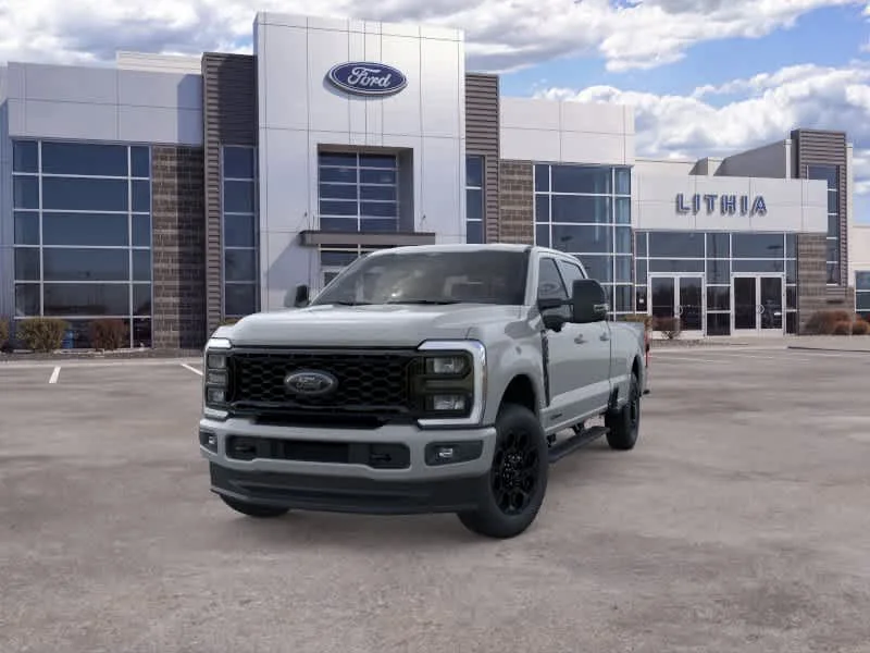 New 2026 Avalanche Ford F-350® XLT image 2