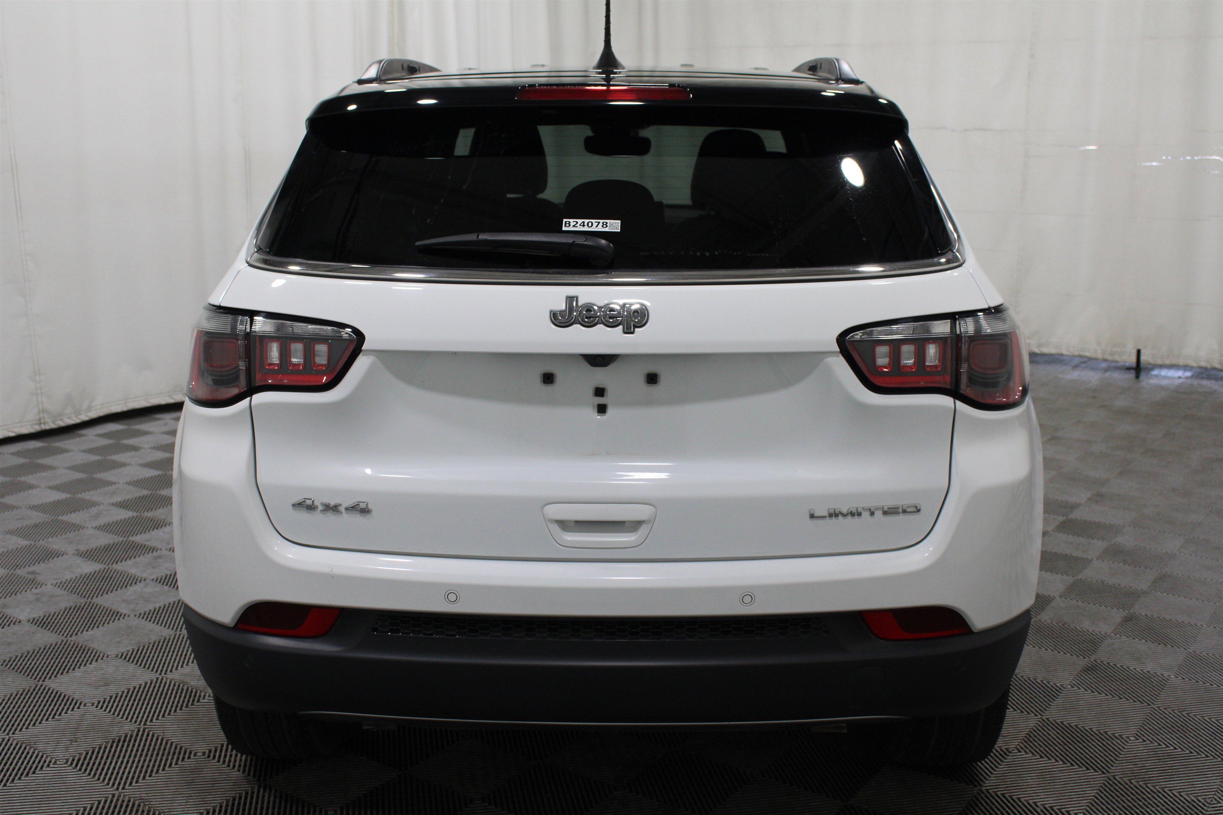 2024 Jeep Compass Limited - Photo 29