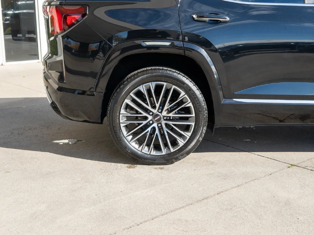 2026 GMC Terrain Denali - Photo 37