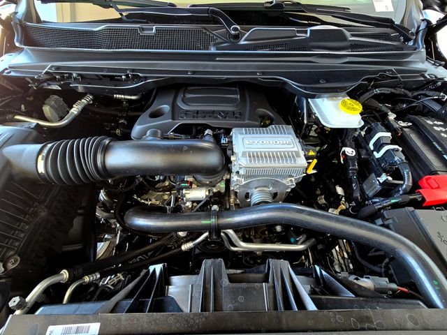 New 2026 Diamond Black Crystal Pearl-Coat Exterior Paint RAM Big Horn/Lone Star image 22