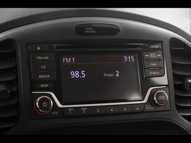 2016 Nissan Juke S - Photo 10