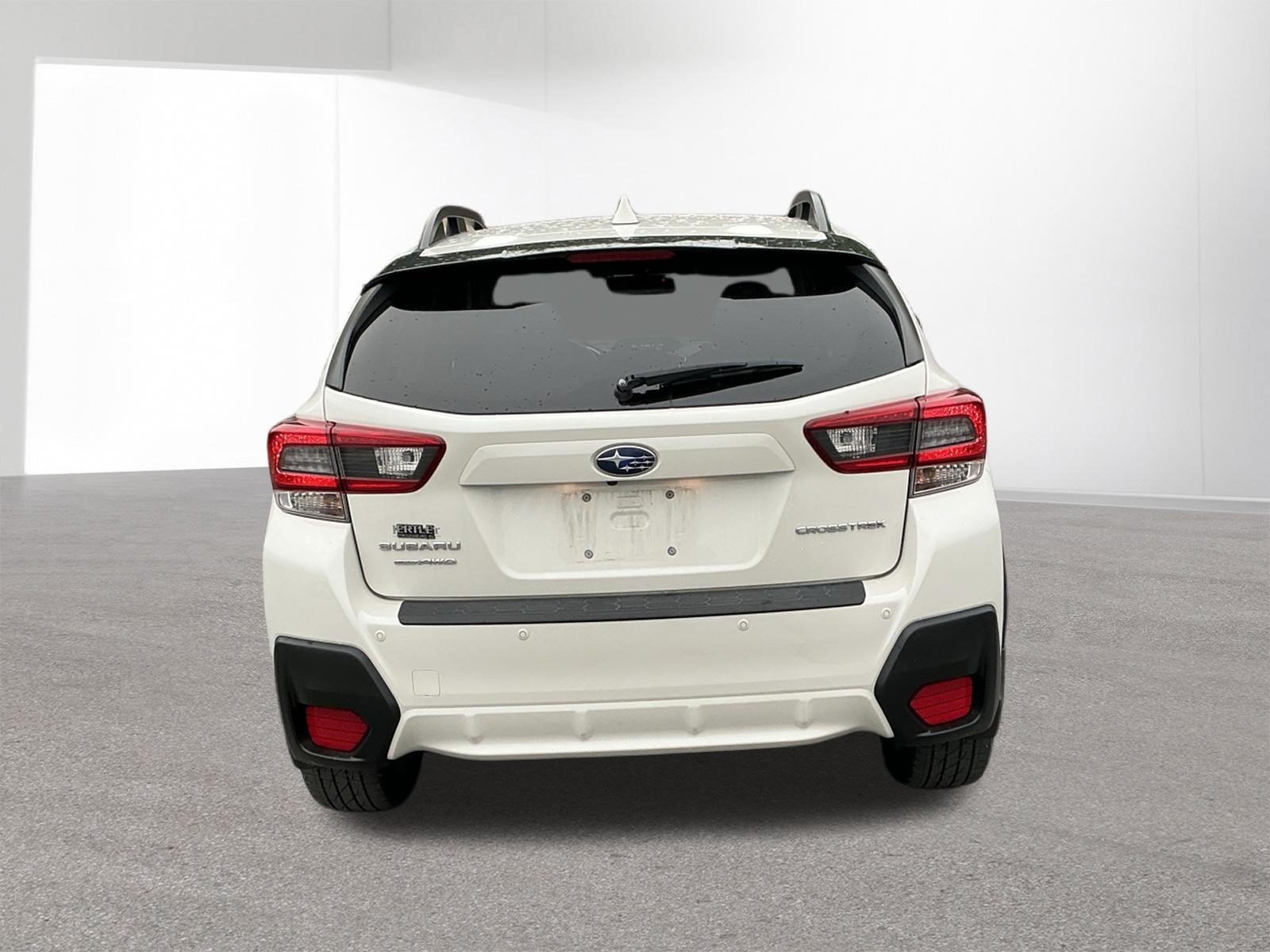 Used 2021 Crystal White Pearl Subaru Limited image 5
