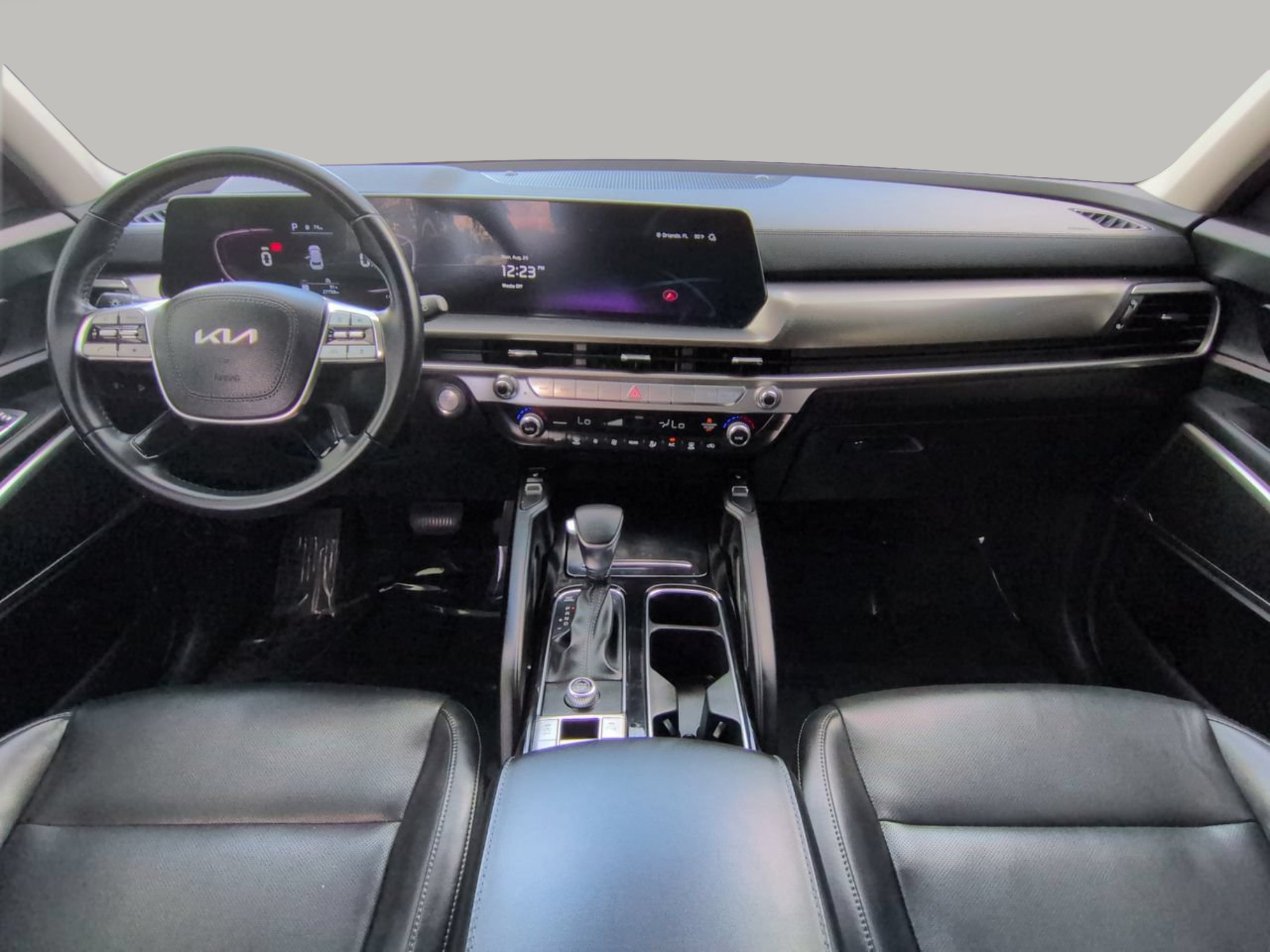 Certified Used 2024 Glacial White Pearl Kia S image 4