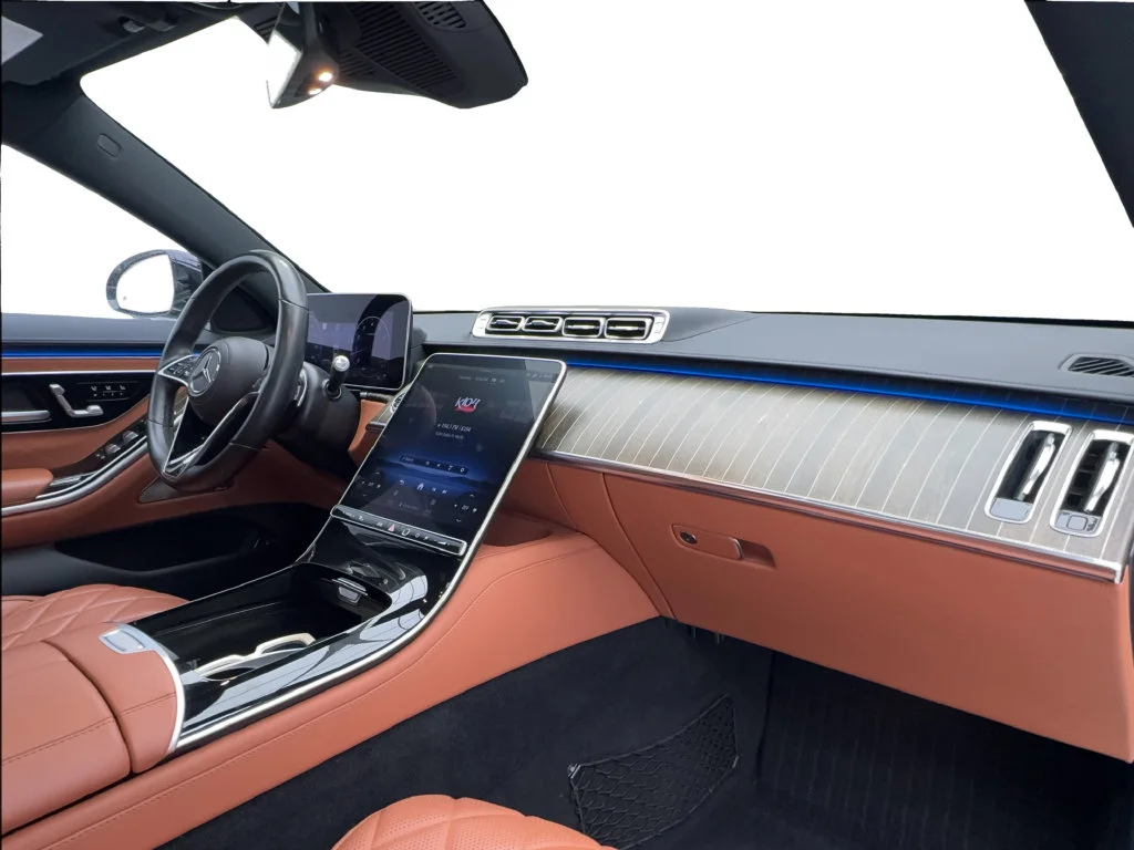 Used 2023 Black Mercedes-Benz S 580 image 34