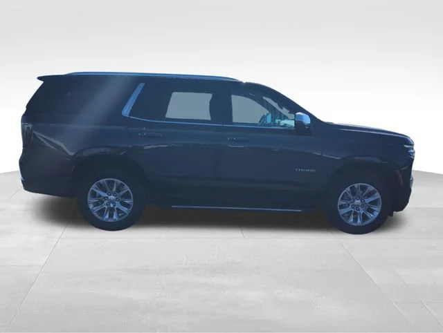 Used 2025 Dark Ash Metallic Chevrolet Premier image 7