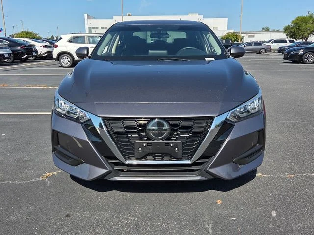 Used 2021 Gray Nissan SV image 2