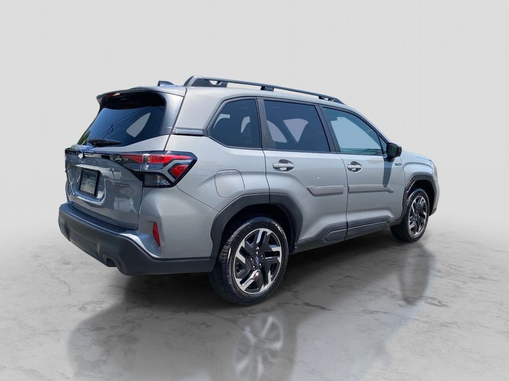 Used 2025 Beige Subaru Premium image 7