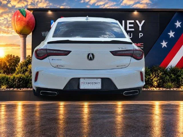 Used 2022 White Acura w/A-Spec Package image 4