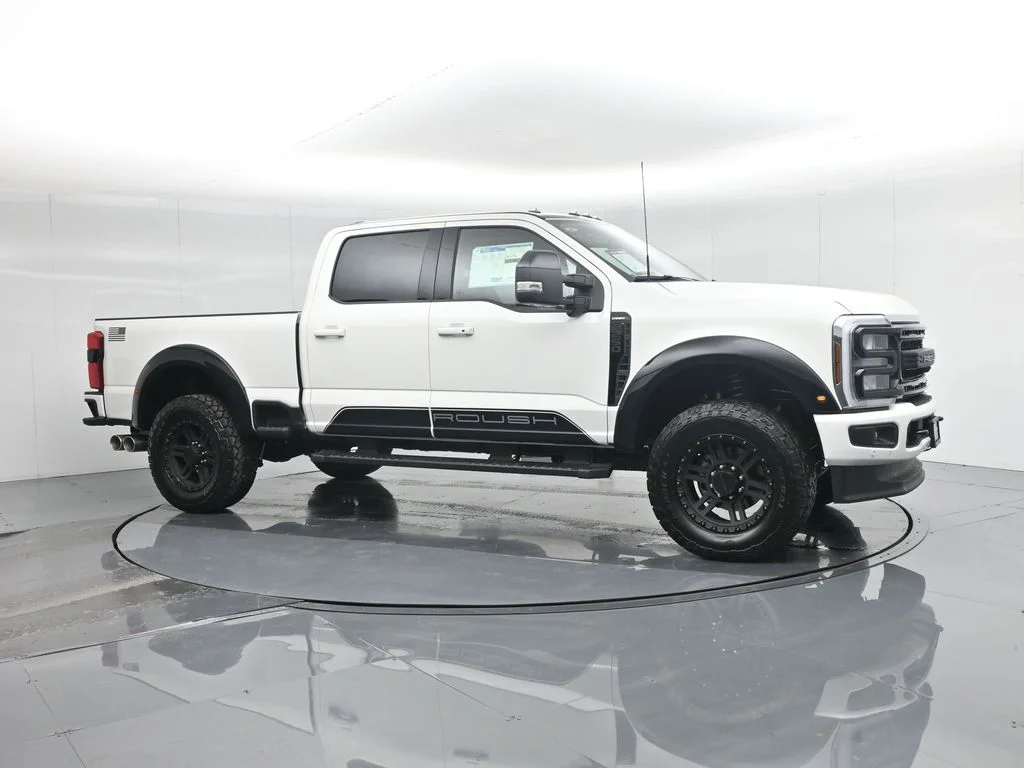 New 2026 Star White Metallic Tri-Coat Ford Lariat image 28
