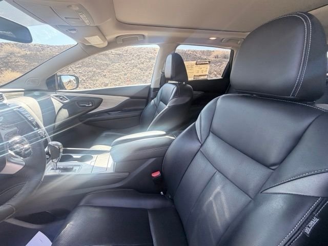 Used 2017 Gray Nissan Platinum image 26