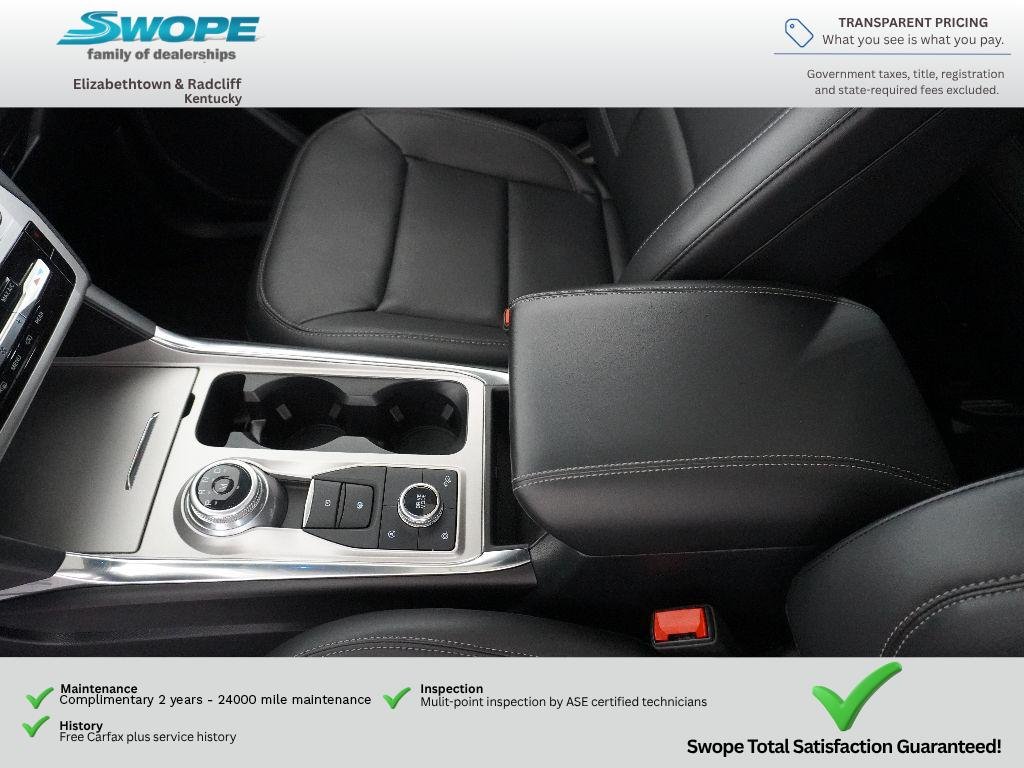 Used 2021 Rapid Red Metallic Tinted Clearcoat Ford XLT image 25