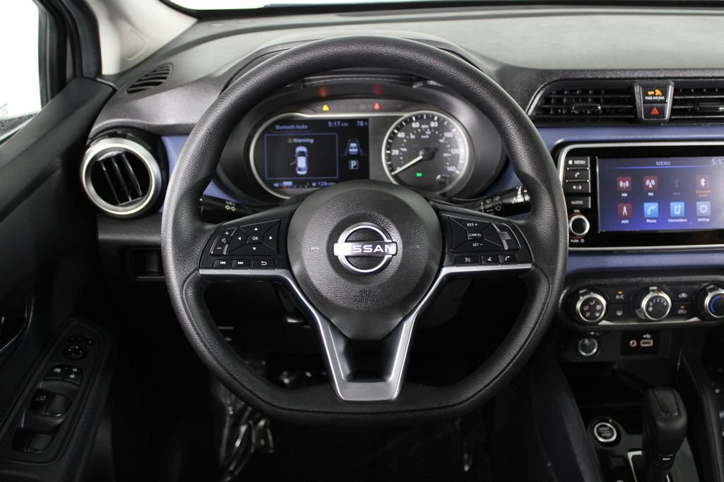 2025 Nissan Versa Sedan SV - Photo 9