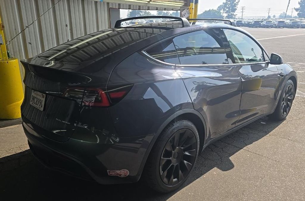 Used 2021 Gray Tesla Long Range image 3