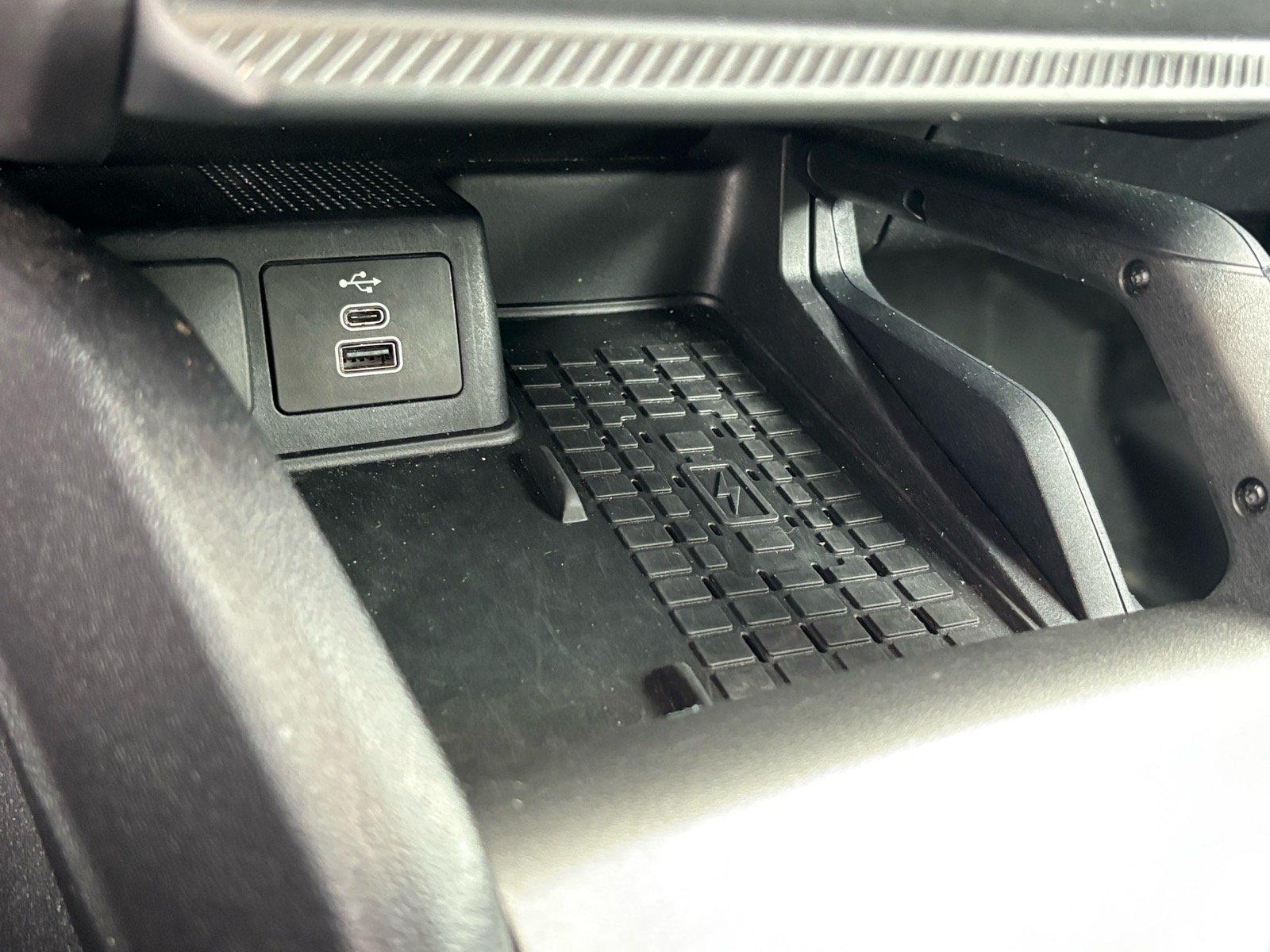 Used 2025 Gray Ford BADLANDS image 18