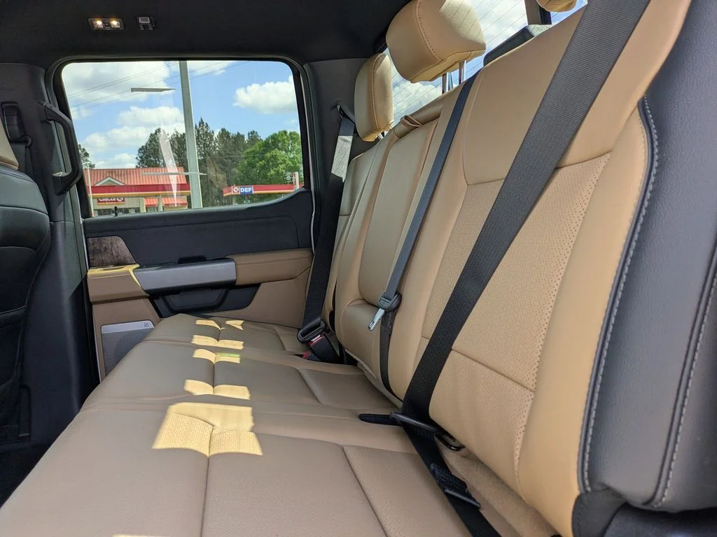 New 2026 Oxford White Ford Lariat image 13