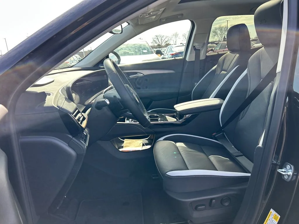 2026 Buick Envision Sport Touring - Photo 18