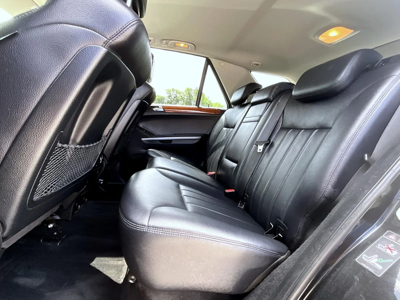 Used 2006 Black Mercedes-Benz ML 350 image 21