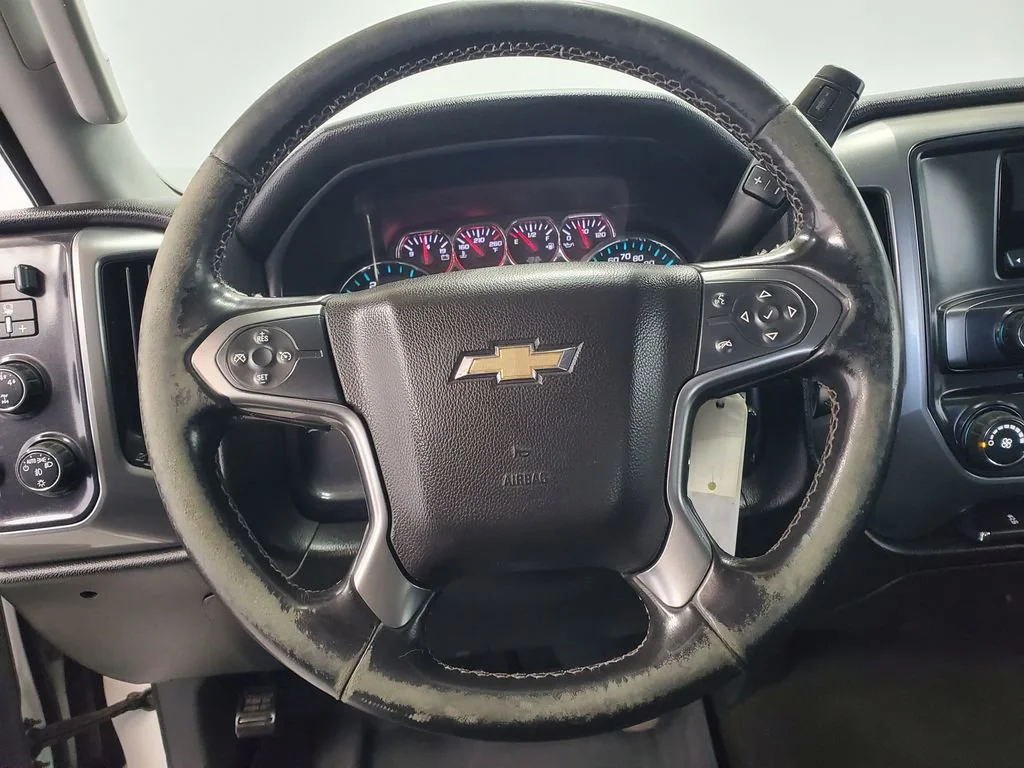 Used 2015 Summit White Chevrolet LT image 11