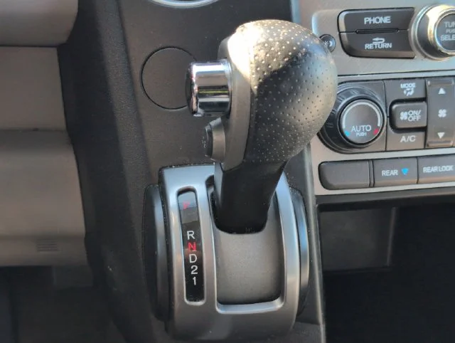 Used 2013  Honda EX image 23