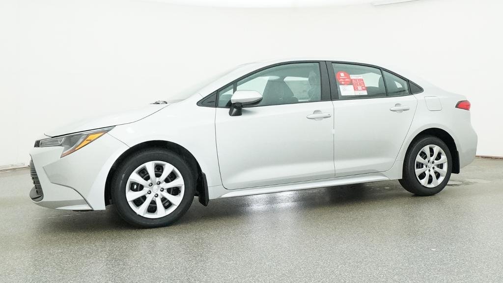 New 2027 Classic Silver Metallic Toyota LE image 4
