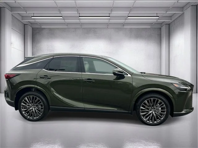 New 2026 Nori Green Pearl Lexus LUXURY image 2