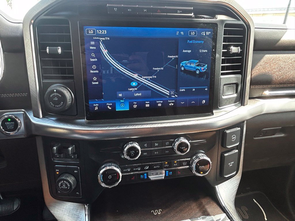 Used 2023 Blue Ford King Ranch image 15
