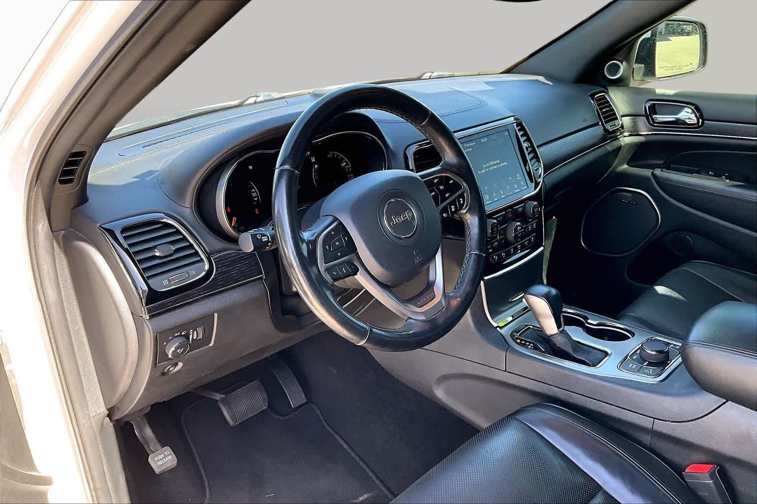 Used 2020 Bright White Clearcoat Jeep High Altitude image 15