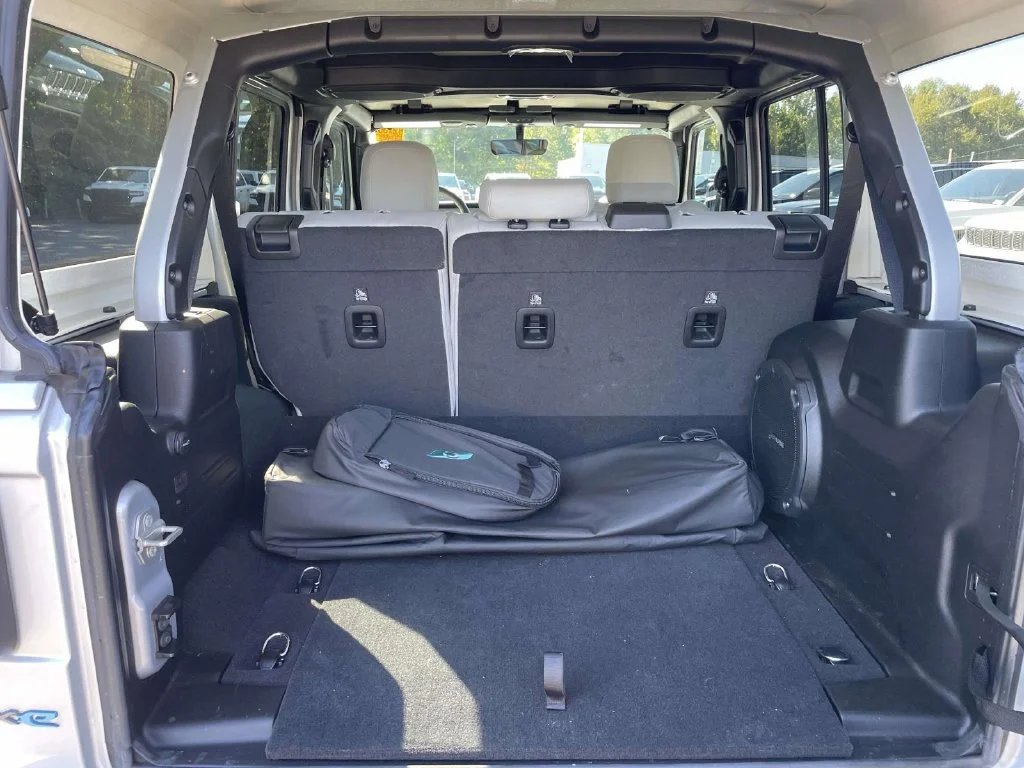 Used 2023 Silver Jeep Sahara 4xe image 39