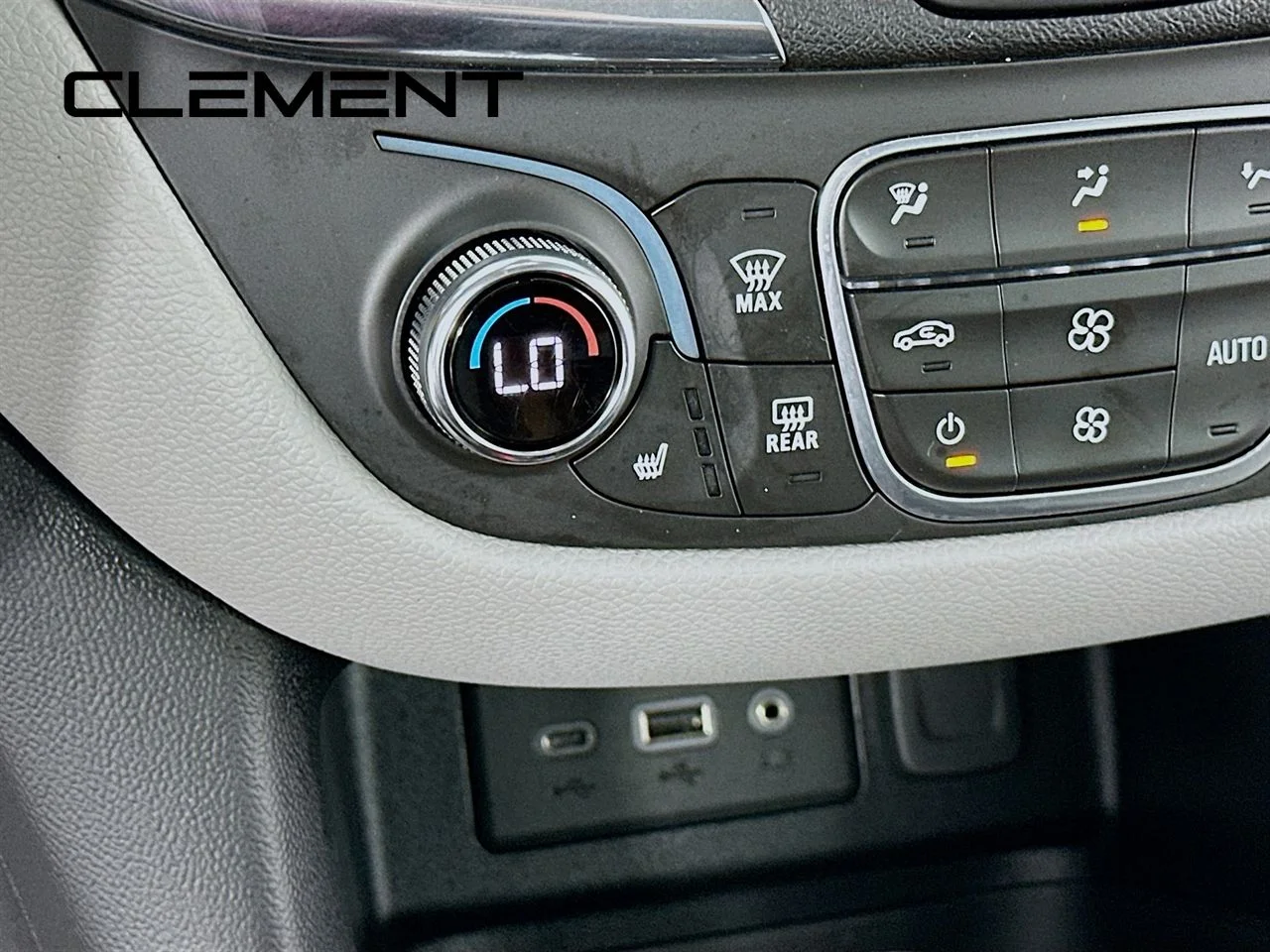 Used 2020 Cayenne Orange Metallic Chevrolet LT image 23