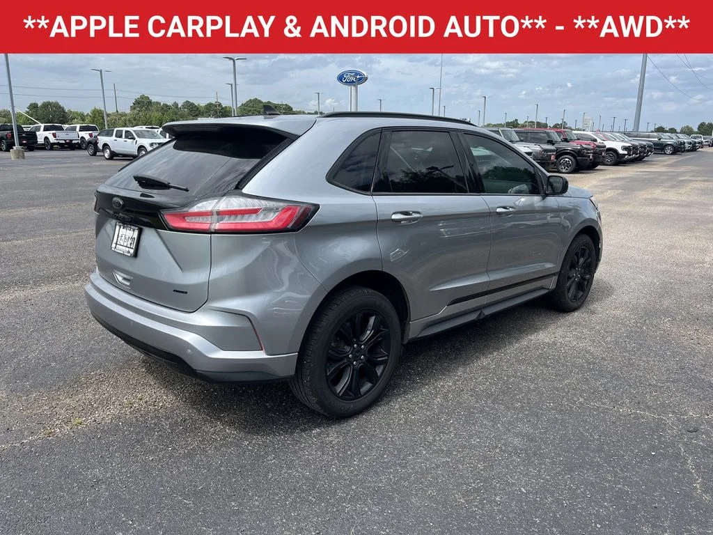 Used 2022 Iconic Silver Metallic Ford SE image 5