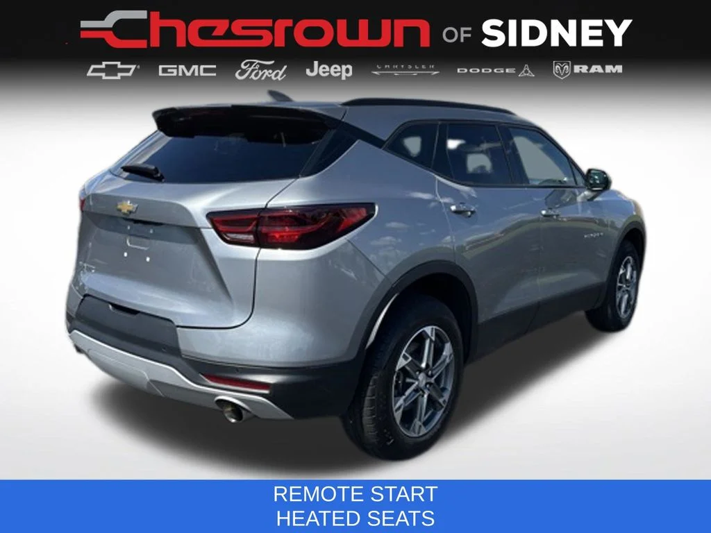 Used 2024 Gray Chevrolet LT image 5