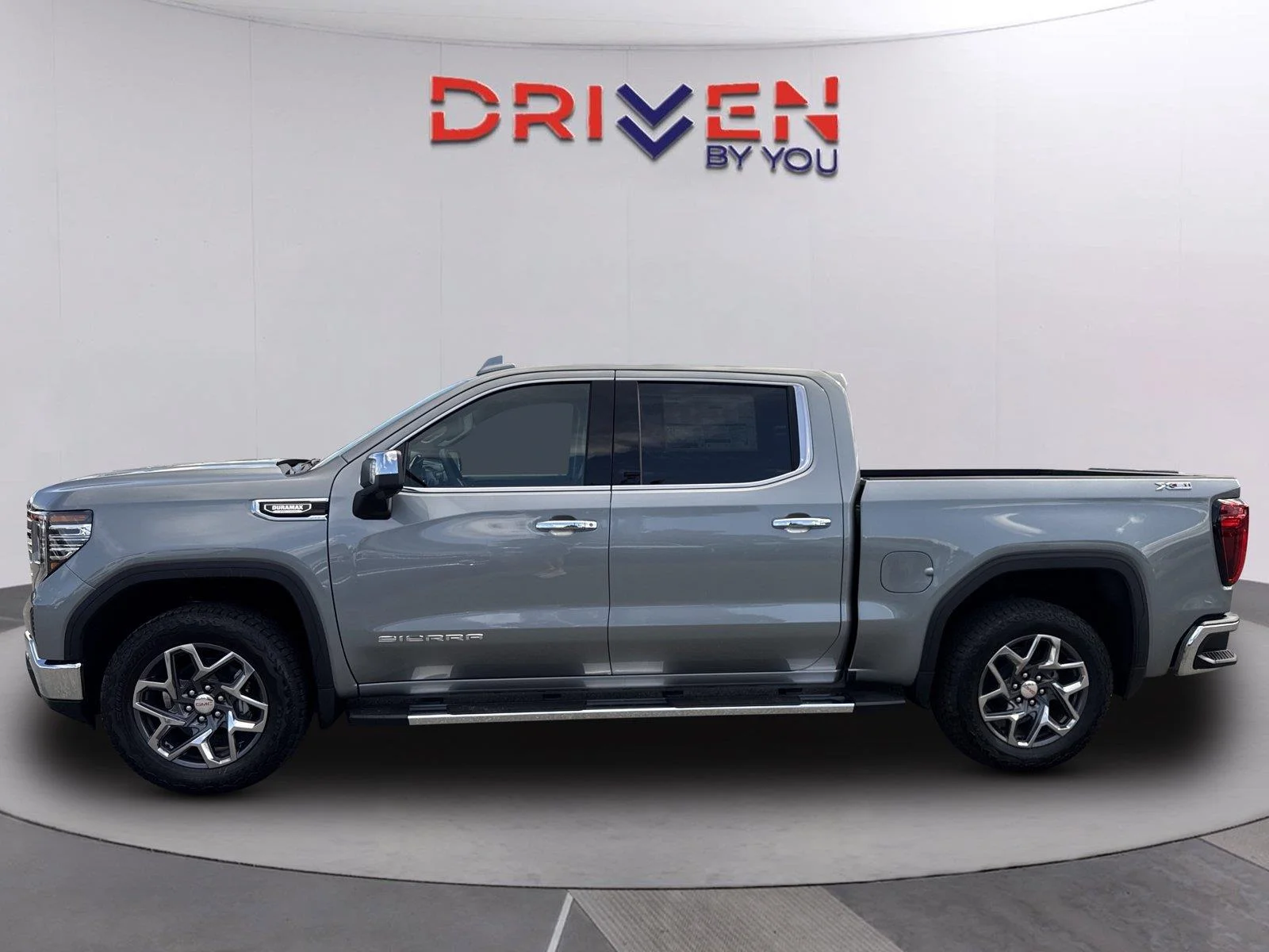 New 2026 Sterling Metallic GMC SLT image 7
