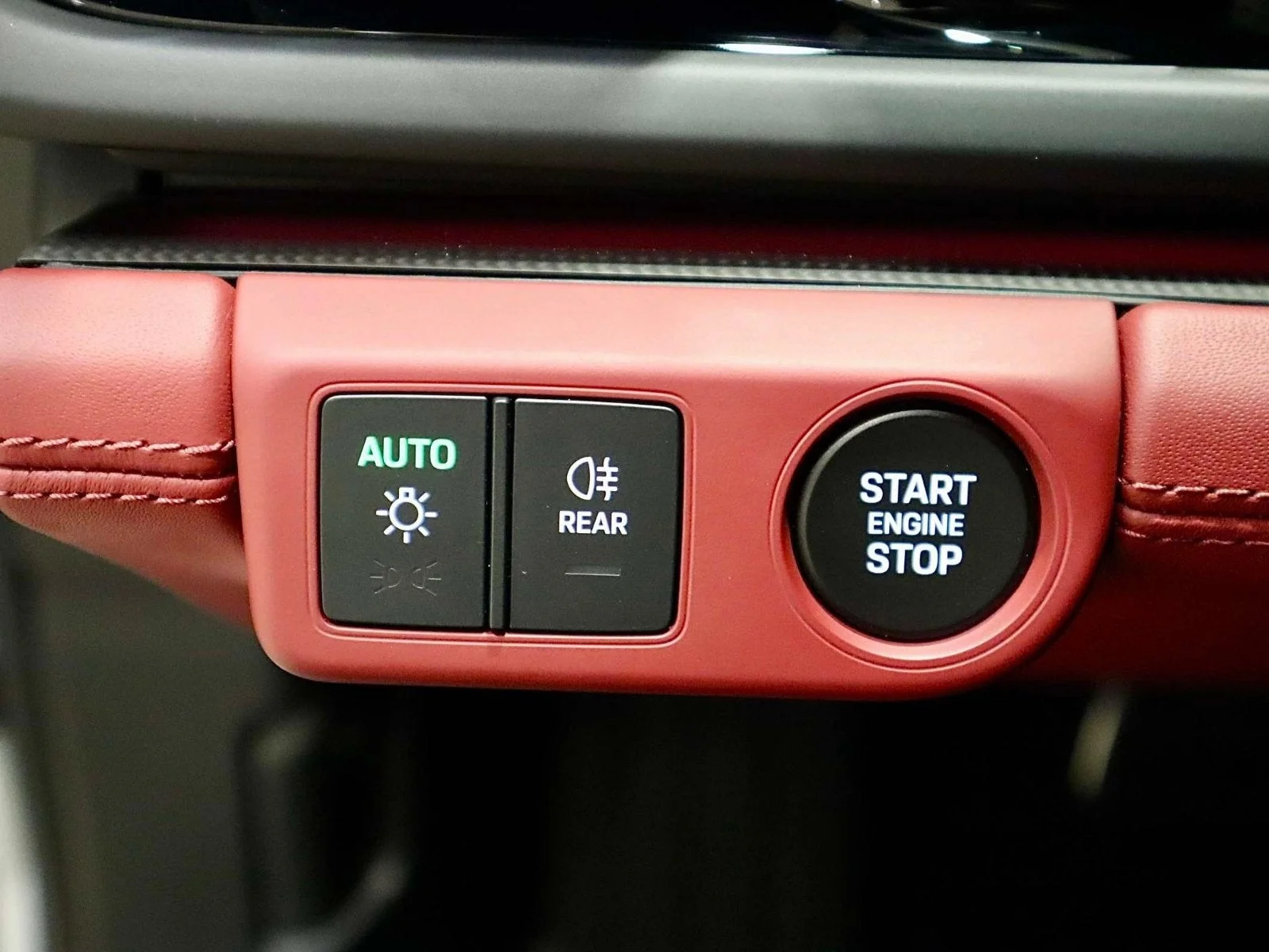 Used 2026 Carrara White Metallic Porsche GTS image 31